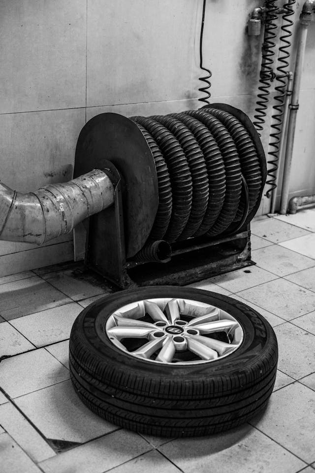Key Factors in Tire Composition Affecting Driving Efficiency